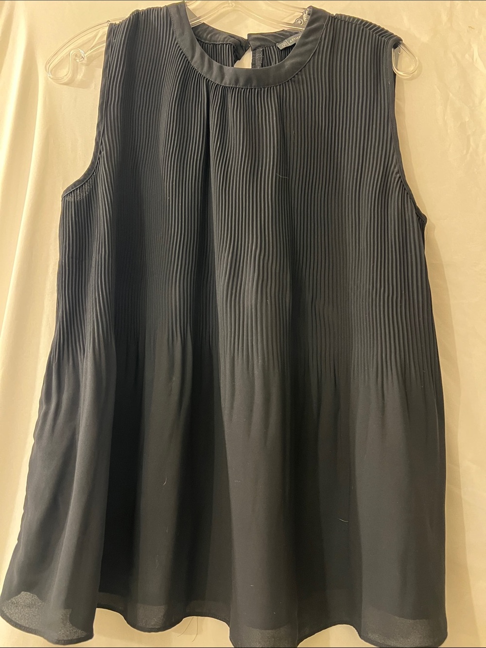 Adrianna Papell Black Pleated Sleeveless Camisole Top